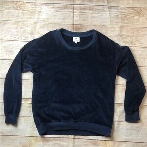 Sundry Women's Navy Blue Velour Sweatshirt 🩵
